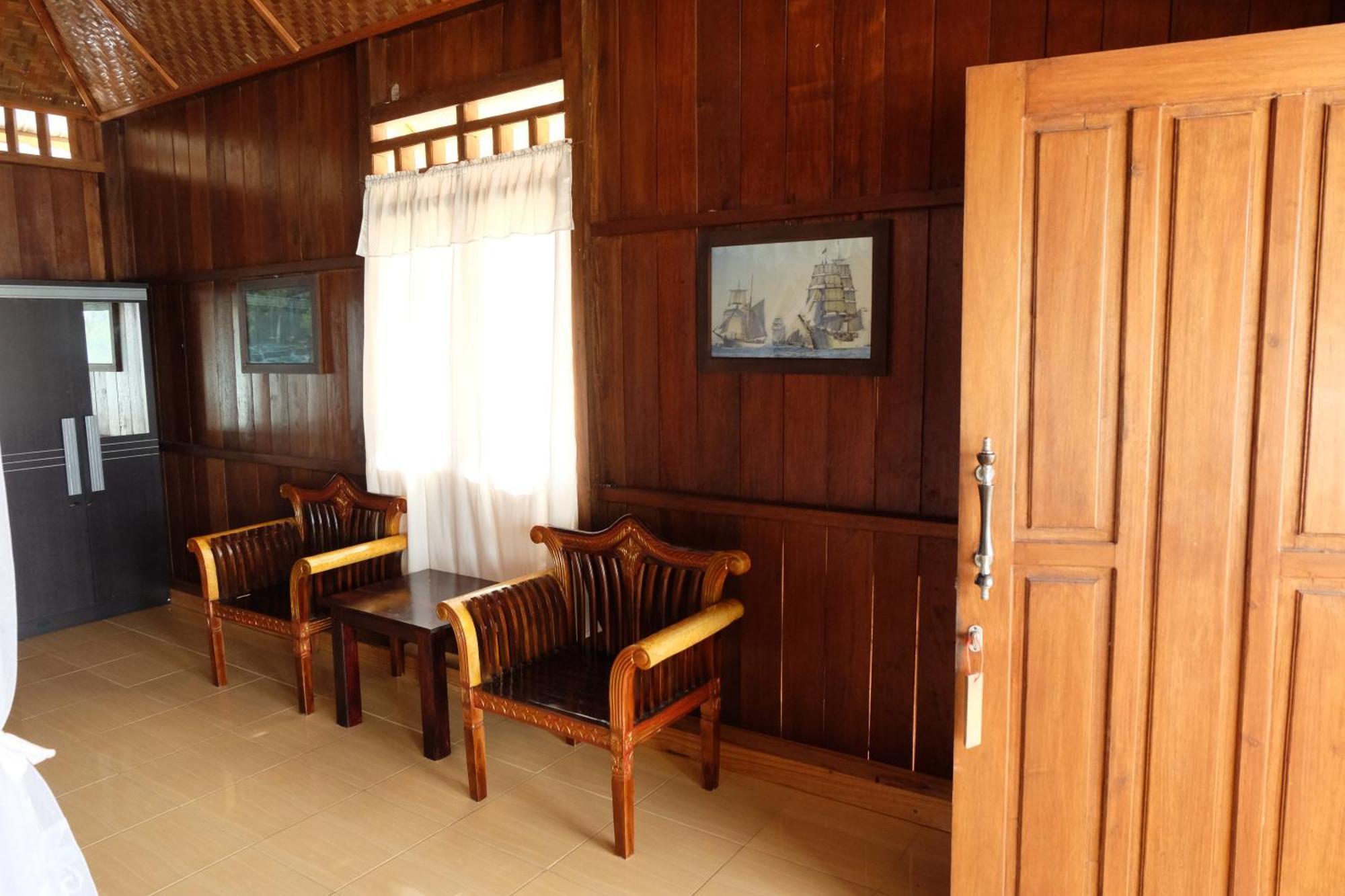 Bolilanga Island Resort - Togean Island Angkayo ภายนอก รูปภาพ