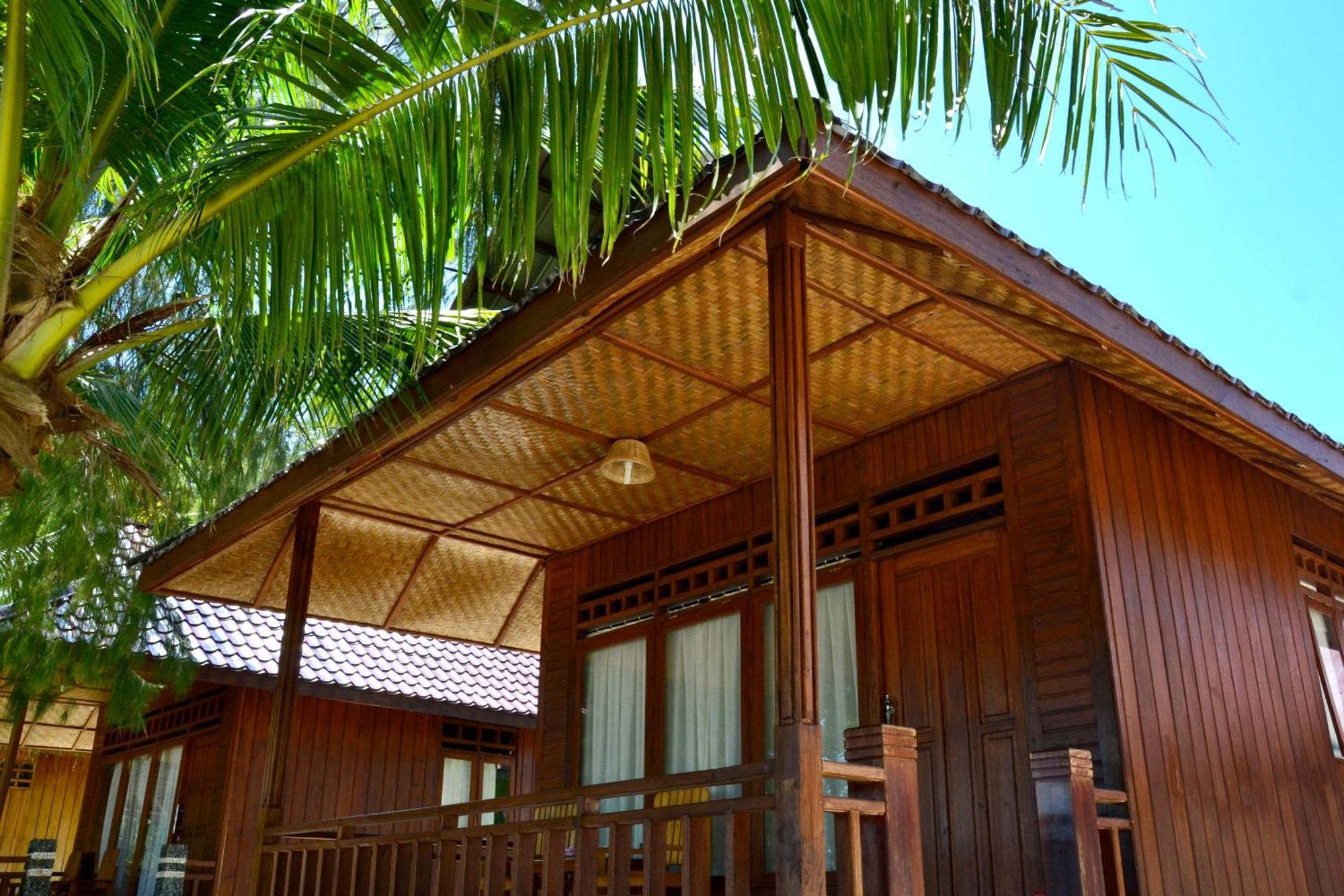 Bolilanga Island Resort - Togean Island Angkayo ภายนอก รูปภาพ