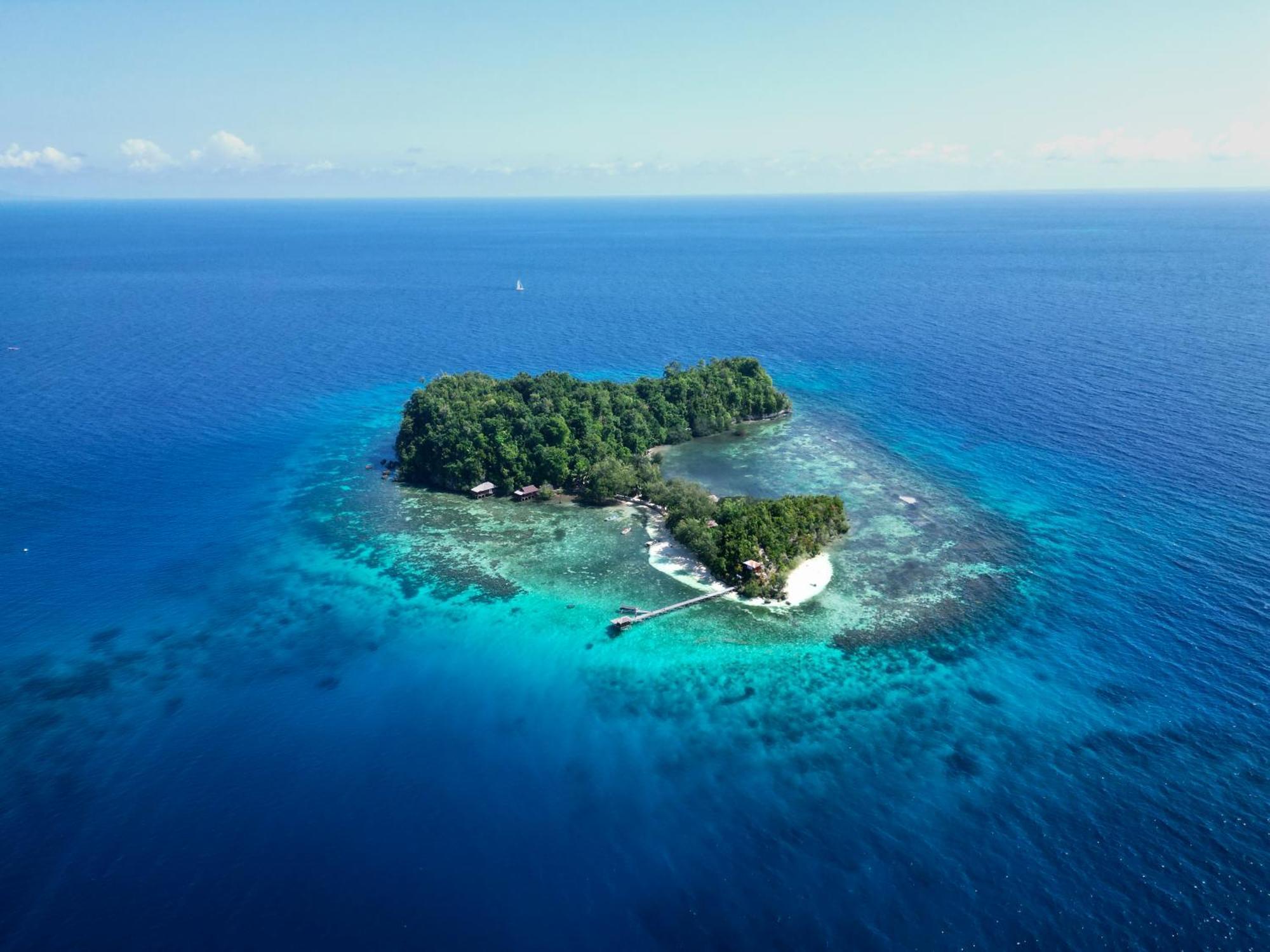 Bolilanga Island Resort - Togean Island Angkayo ภายนอก รูปภาพ