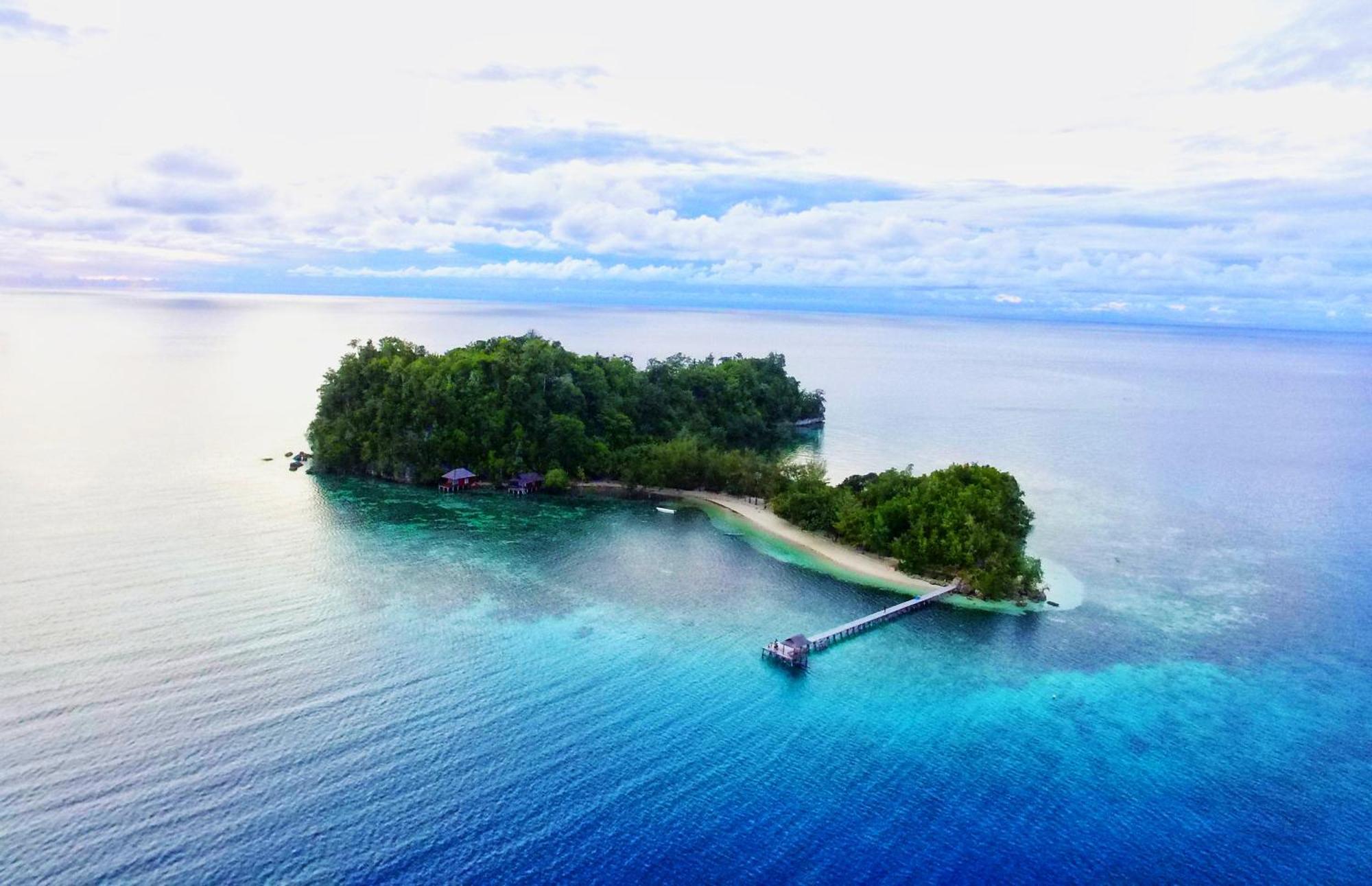 Bolilanga Island Resort - Togean Island Angkayo ภายนอก รูปภาพ
